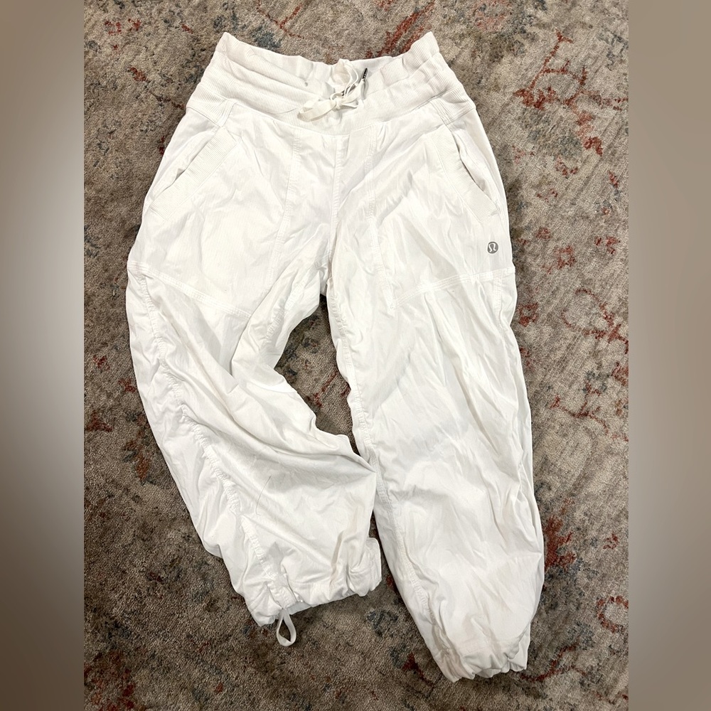 LuLuLemon Capri yoga pants